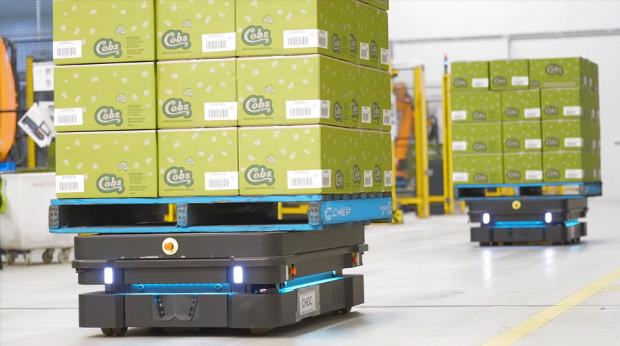files/dateien/images/Produkte/Mobile%20Industrial%20Robots/log-robot_materialtransport_mir600.jpg
